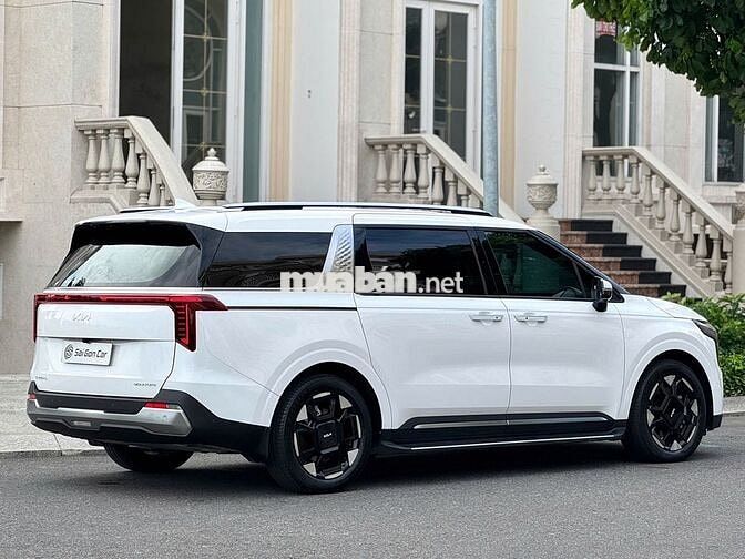 Kia Carnival Signature 2026 Trắng 7 chỗ