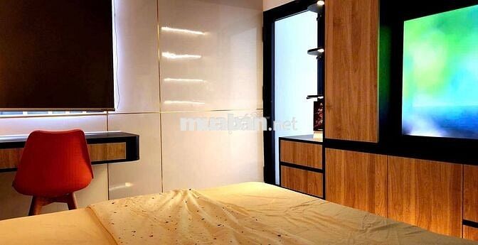 bán nhà Phú nhuận hẻm lớn  đường Nguyễn trọng tuyển