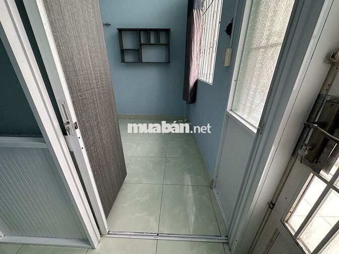 Phòng Bùi Đình Tuý, có BAN CÔNG, full nội thất