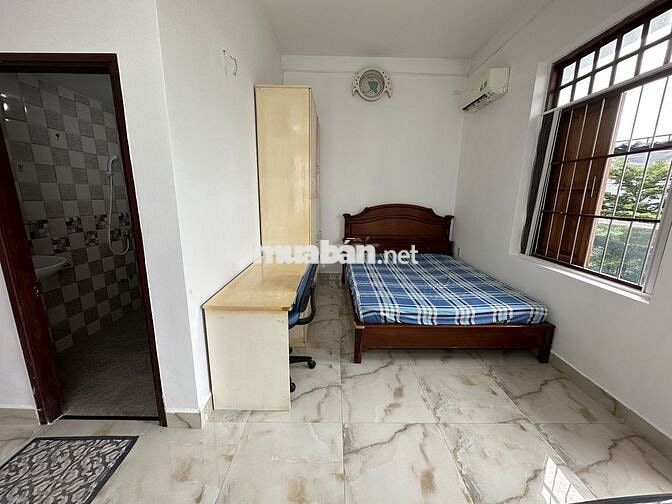 Phòng Bình Lợi, đẹp full nội thất, có BAN CÔNG, gần Văn Lang