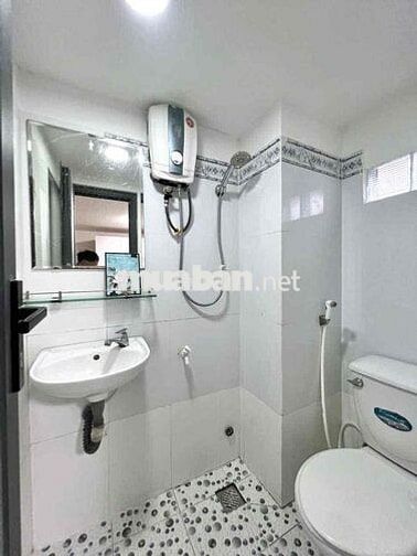 PHÒNG TRỌ GẦN ĐẠI HỌC KINH TẾ, HUFLIT giá rẻ có Bảo Vệ, Thang máy