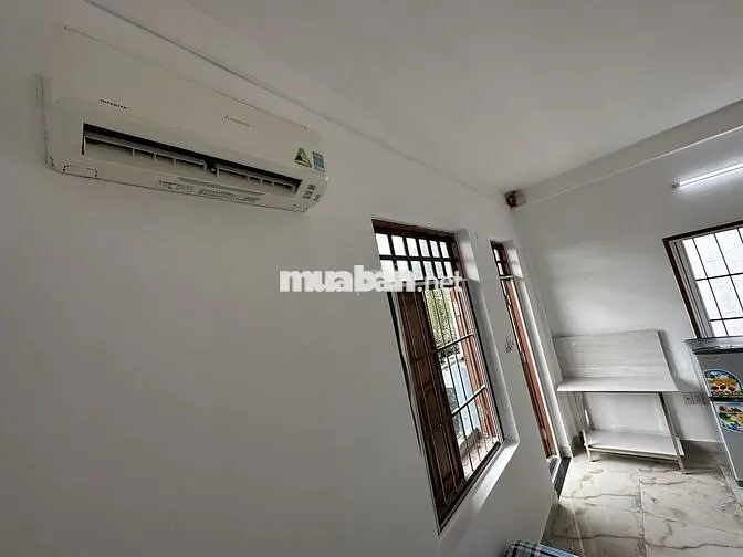 Phòng Bình Lợi, đẹp full nội thất, có BAN CÔNG, gần Văn Lang