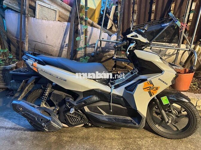 Honda Air Blade 2021 Xám xi măng Đắk Lắk