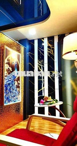 bán nhà Phú nhuận hẻm lớn  đường Nguyễn trọng tuyển