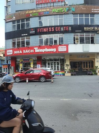 Cho thuê nhà mặt phố Lĩnh Nam, 35m2, 3 tầng, MT 5m, giá 35 triệu