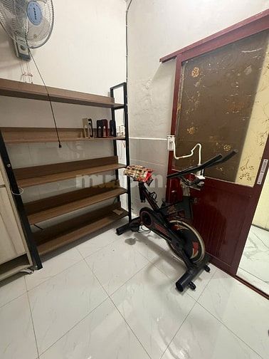 CHO THUÊ TẦNG TRỆT FULL NỘI THẤT,RIÊNG TƯ,SẠCH SẼ, DỌN VÀO Ở NGAY