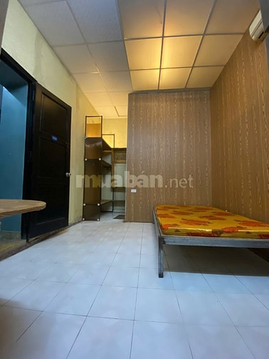 Vị trí đắc địa - đầy đủ tiện nghi - giá cả hợp lí