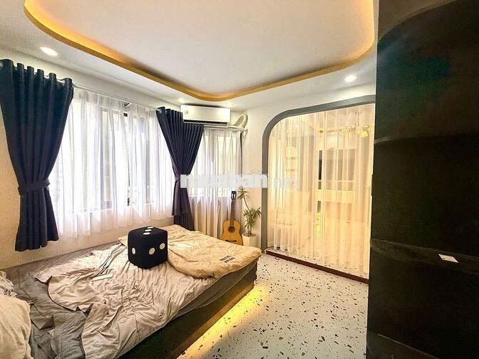 CHO THUÊ CĂN HỘ CAO CẤP - 40M2 - 2PN - NGUYỄN THỊ MINH KHAI - QUẬN 1.
