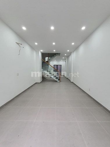 Nhà hẻm xe hơi, giá đẹp, 3Phòng ngủ, 3lầu