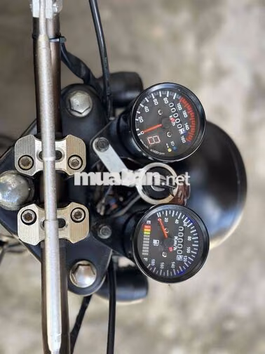 SYM Wolf 125 côn tay màu Đen
