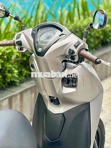 Lead 2018 khoá smk up 4val 9c (nợ xấu 14đ nhận xe)