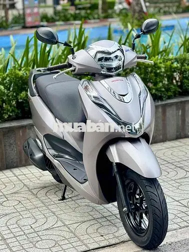 Lead 2018 khoá smk up 4val 9c (nợ xấu 14đ nhận xe)
