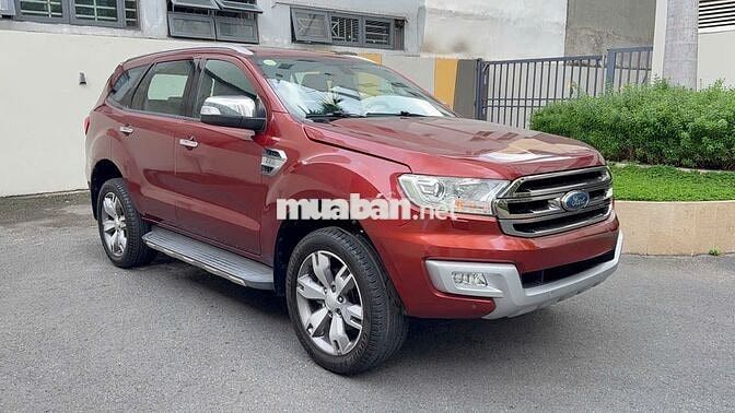 Ford Everest Titanium 2016 Đỏ 7 chỗ