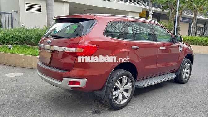 Ford Everest Titanium 2016 Đỏ 7 chỗ