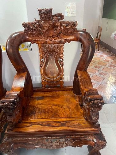 Chuyển nhà cần bán bộ salon cẩm lai
