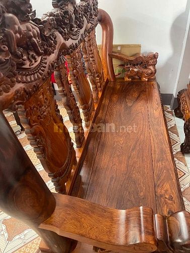 Chuyển nhà cần bán bộ salon cẩm lai