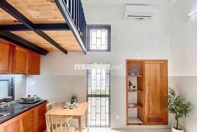 DUPLEX CỬA SỔ TO GẦN UFM - KCX TÂN THUẬN - NGUYỄN THỊ THẬP
