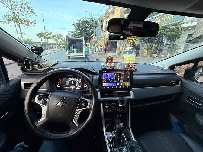 Bán xe mitsubishi xpander cross