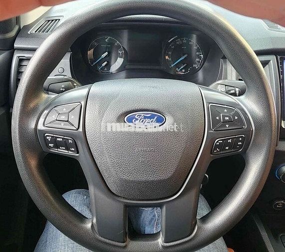 Ford Ranger XLS 2019 Tự động Xám