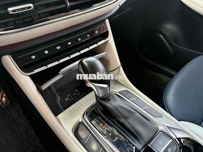MG HS Luxury 2024 đi 59.000 km một chủ không lỗi