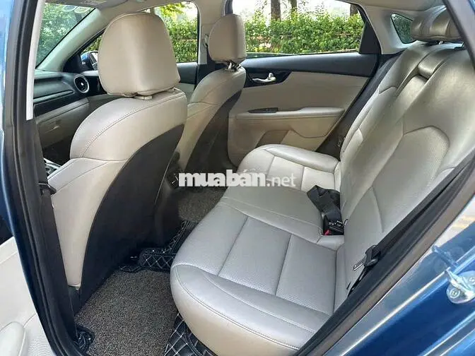 KIA Cerato 2021 1.6 AT Luxury Xanh