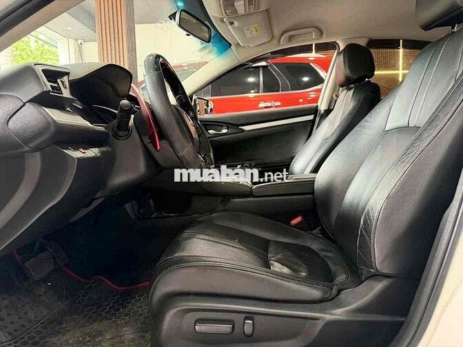 Honda Civic E 2018 đi 93.000 km một chủ không lỗi