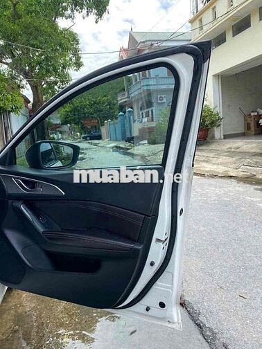 Mazda Mazda3 2018 Trắng 160000 km