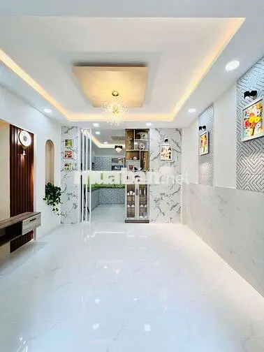 SIÊU PHẨM LUNG LINH  . P PHÚ ĐỊNH. . Q. 8