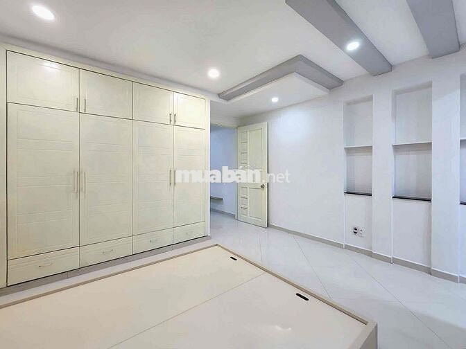 1PHÒNG NGỦ 1 PHÒNG KHÁCH RỘNG 55m2 FULL NỘI THẤT NGAY ĐẦM SEN Ở LIỀN