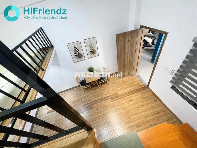 DUPLEX SIÊU RỘNG Ở ĐƯỢC TỐI ĐA 4 NGƯỜI 4 XE NẰM NGAY NGÃ TƯ HÀNG XANH