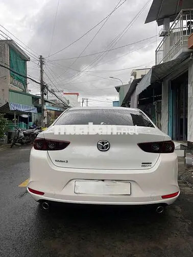 Mazda Mazda 3 Deluxe 2022 Trắng 70000 km