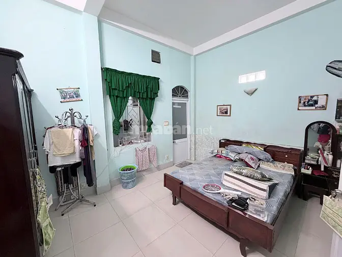 Cần bán nhà gấp, giấy tờ đầy đủ