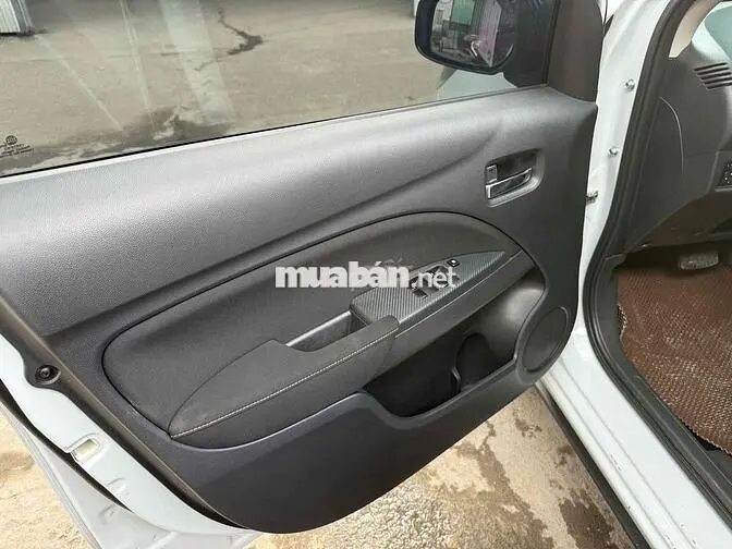 Mitsubishi Attrage Premium 2023 một chủ không lỗi