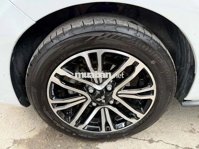 Mitsubishi Attrage Premium 2023 một chủ không lỗi