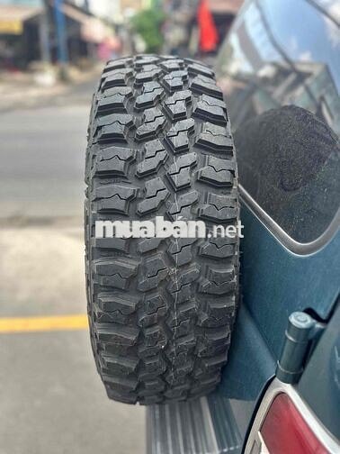 Mitsubishi Pajero 7 chỗ màu Xanh