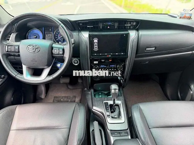 Toyota Fortuner 2024 2.7V 2 cầu Trắng 14.000km