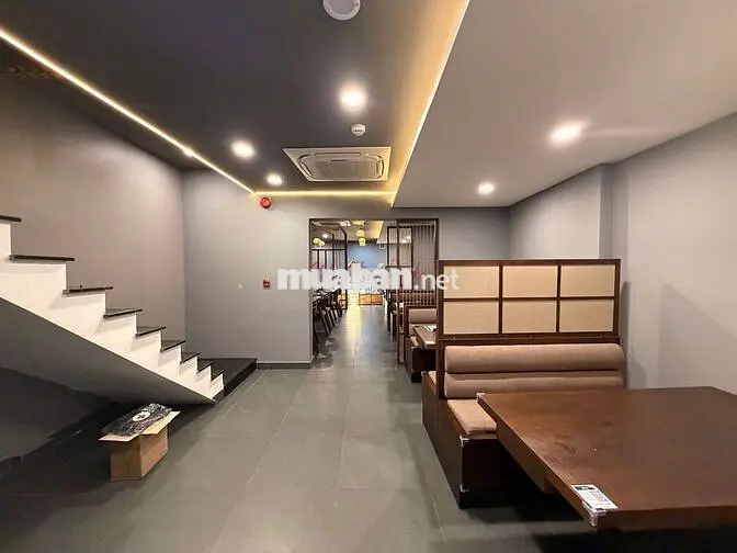Nguyễn Trãi Bến Thành Q1 – Nhà 4.2m ngang, 4 tầng, giá chỉ 85tr  !!!!