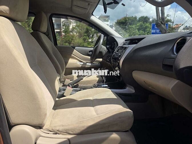 NAVARA 2.5EL SX 2017 AT 1 CẦU 118000KM BAOHANH1NA