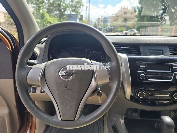 NAVARA 2.5EL SX 2017 AT 1 CẦU 118000KM BAOHANH1NA