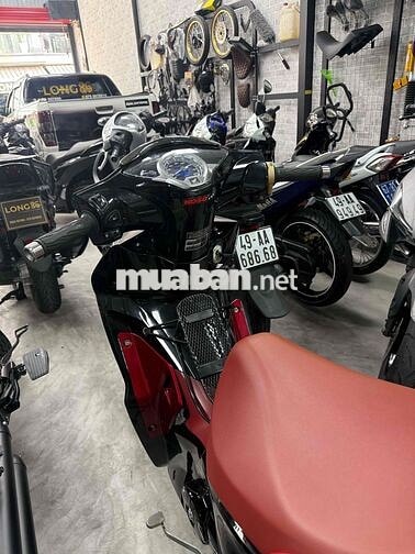 Honda Wave 125i Thái Lan Đen, Đỏ 6800km