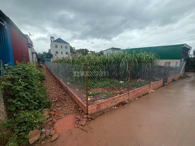 Chính chủ cần bán 300m² đất thổ cư – ngang 15m – giá 2,1 tỷ tại Lâm Hà