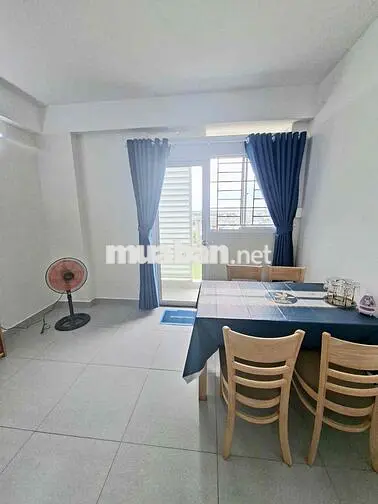 CHUNG CƯ 2PN VIEW HỒ 6 TRIỆU FULL ĐỒ