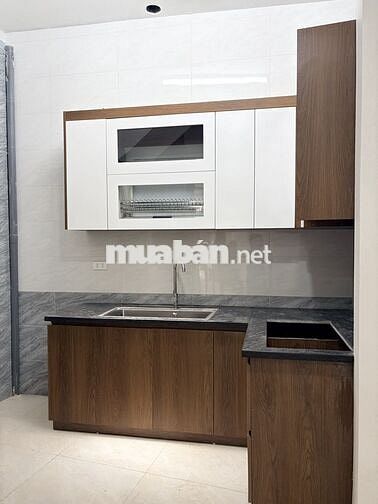 CHO THUÊ NHÀ Ở MỚI XÂY TẠI XUÂN ĐỈNH, CÓ THANG MÁY