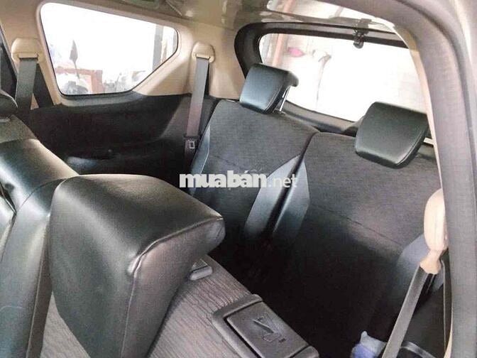 Suzuki XL7 GLX AT Xám 123909 km
