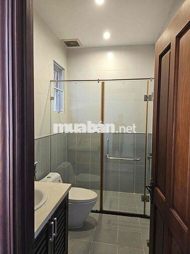 BIỆT THỰ GARDEN HOMES - KDC VẠN PHÚC SÂN VƯỜN  3PN 3WC Ở GIA ĐÌNH+ VP