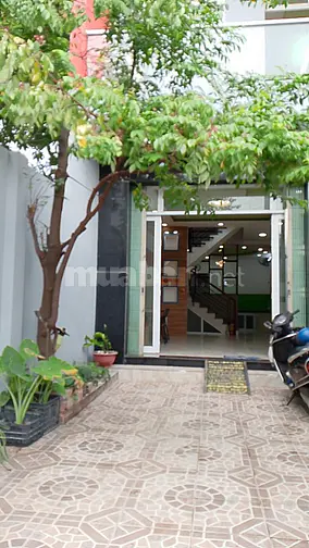 CHO THUÊ NHÀ NGUYÊN CĂN BÌNH TÂN- ĐƯỜNG CHIẾN LƯỢC-ĐẬU Ô TÔ- NHÀ ĐẸP