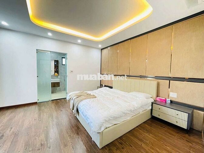🇻🇳 CHO THUÊ BIỆT THỰ 2 MẶT TIỀN: ĐƯỜNG NGUYỄN SƠN - 5 phòng - 5wc