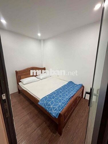 Căn 2 phòng ngủ ở 3-4 người sát đầu cầu Rồng cách biển Mỹ Khê 600 mét