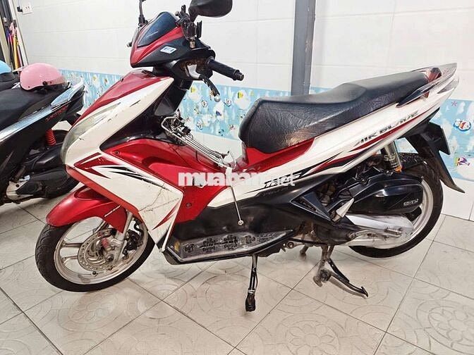 Honda Air Blade 125cc 2013 Đỏ - Trắng
