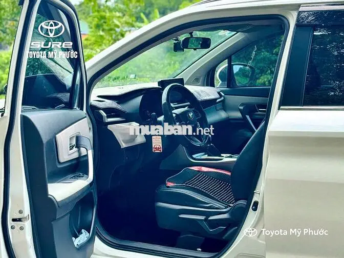 Toyota Veloz Cross 2024 Trắng 7 chỗ 78.000 km